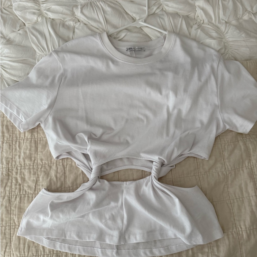 Zara Cut-Out T-Shirt